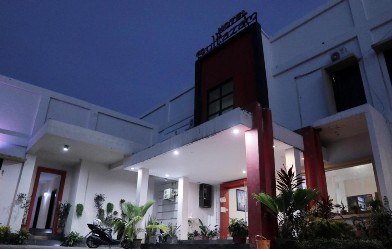 ホテル Reddoorz @ Pasangkayu Mamuju Utara エクステリア 写真